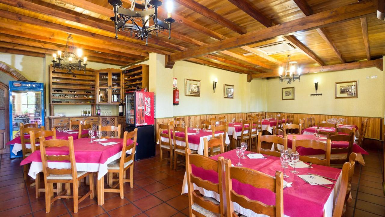 Labella Hostal Restaurante La Calahorra Eksteriør bilde