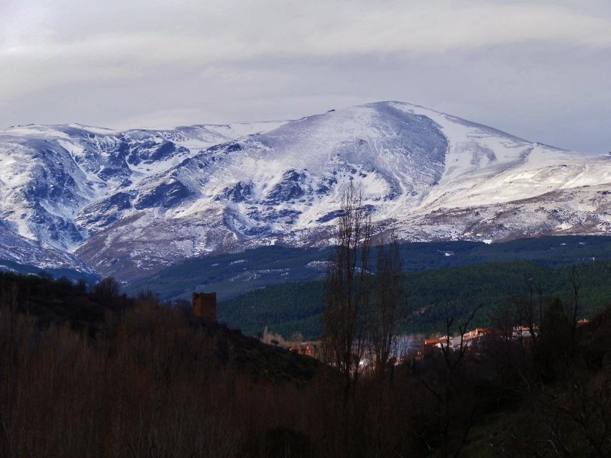 Labella - Hostal Rural Restaurante La Calahorra Eksteriør bilde