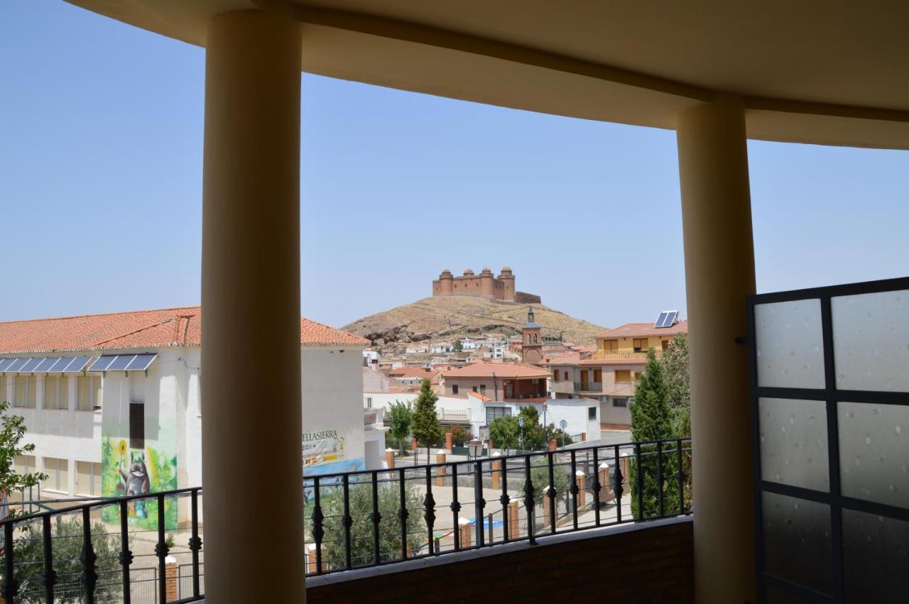 Labella - Hostal Rural Restaurante La Calahorra Eksteriør bilde