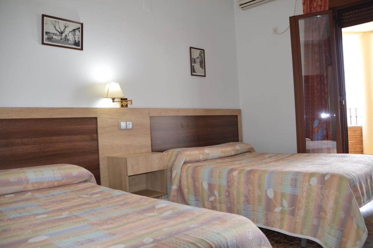 Labella - Hostal Rural Restaurante La Calahorra Eksteriør bilde